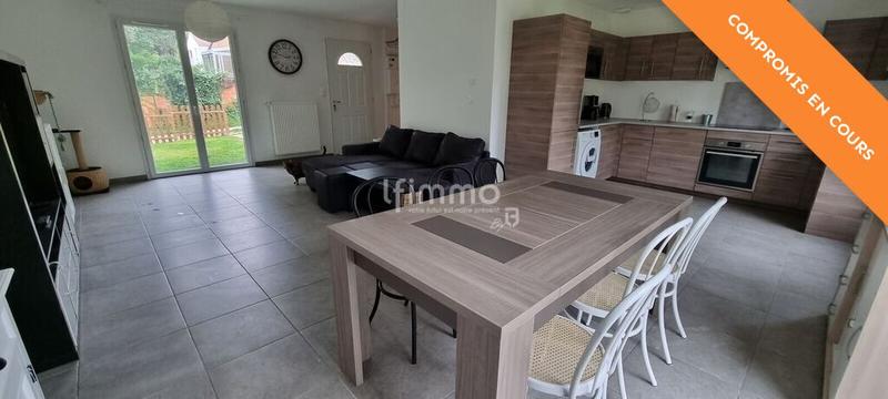 Maison - 82 m² - 4 pièces