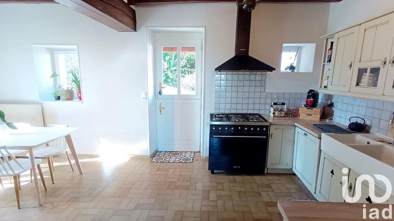 Maison - 222 m² - 9 pièces