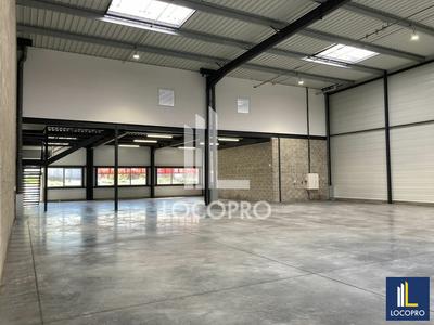 Local d'activité / Entrepôt - 578 m²