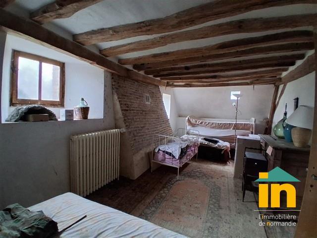 Propriété - 262 m² - 11 pièces