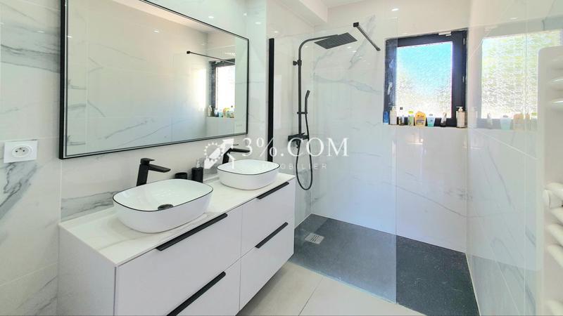 Villa - 125 m² - 4 pièces