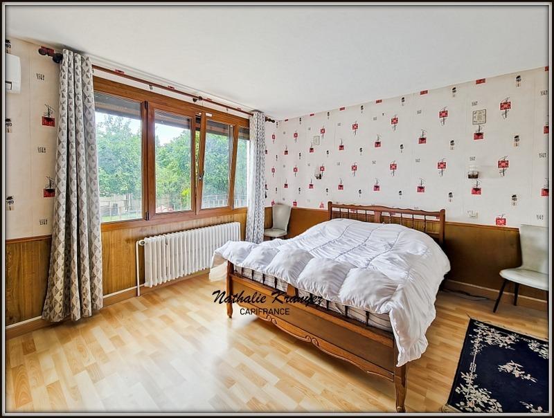 Maison - 186 m² - 7 pièces