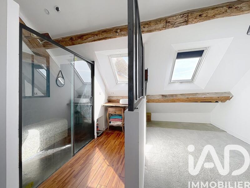 Maison - 174 m² - 8 pièces