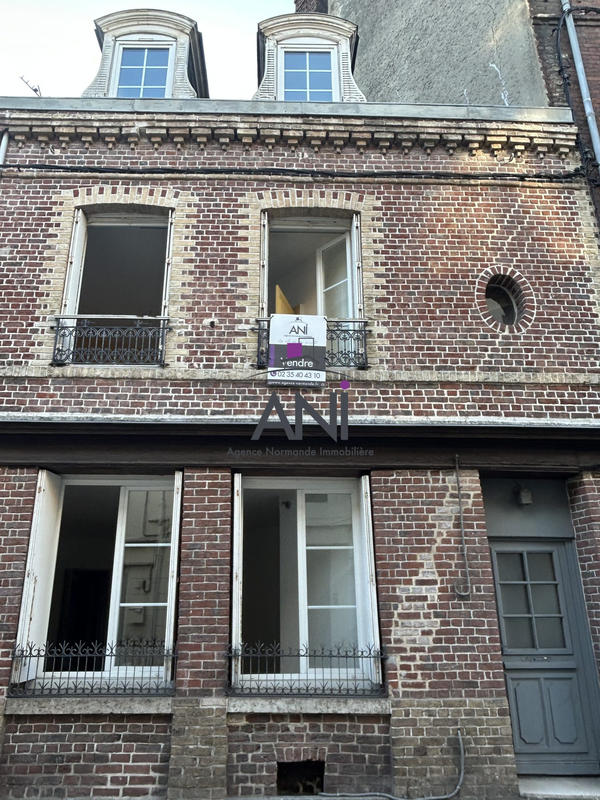 Maison - 122 m² - 4 pièces