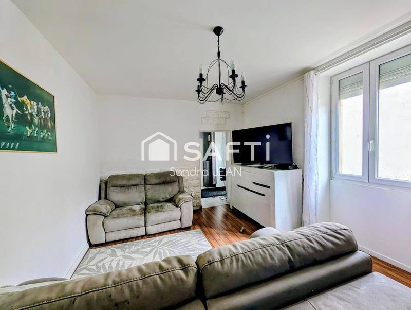 Maison - 90 m² - 5 pièces