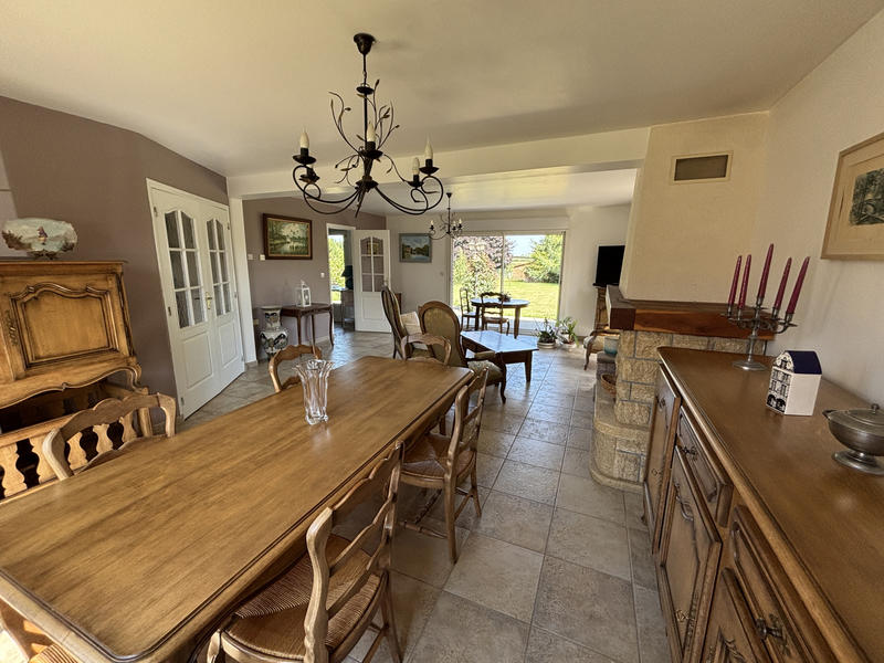 Maison - 140 m² - 7 pièces