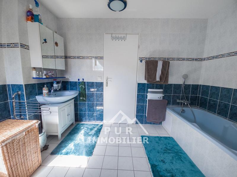 Maison - 165 m² - 6 pièces