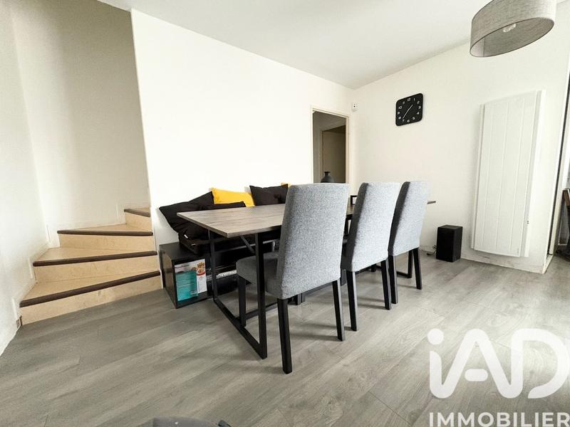 Maison - 85 m² - 4 pièces