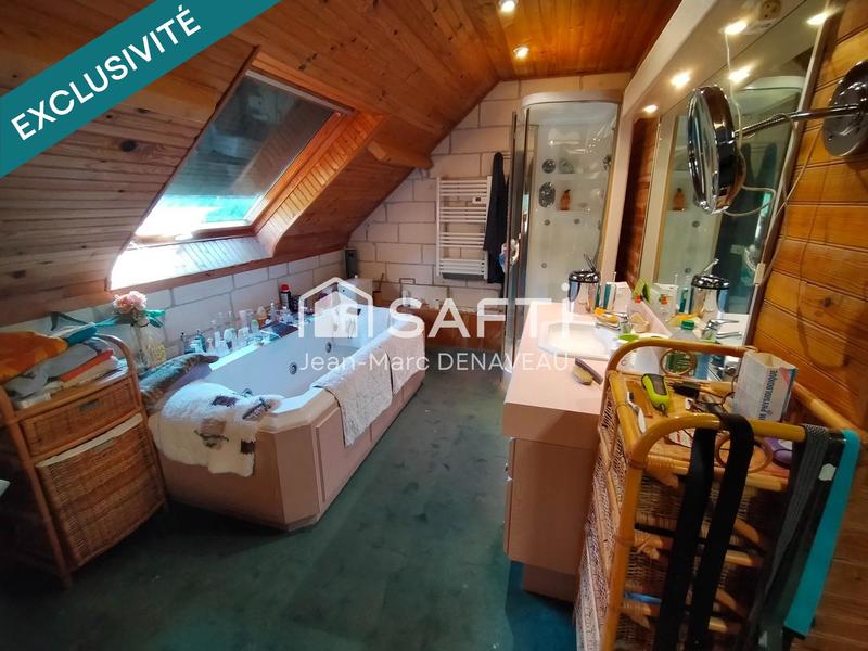 Maison - 201 m² - 6 pièces