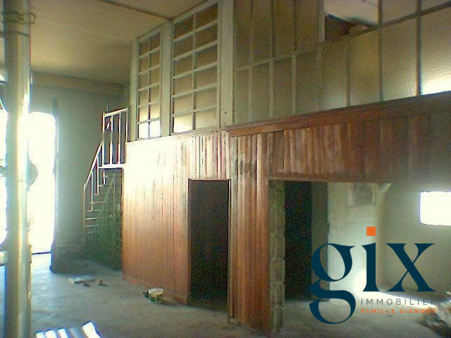 Local commercial - 148 m²