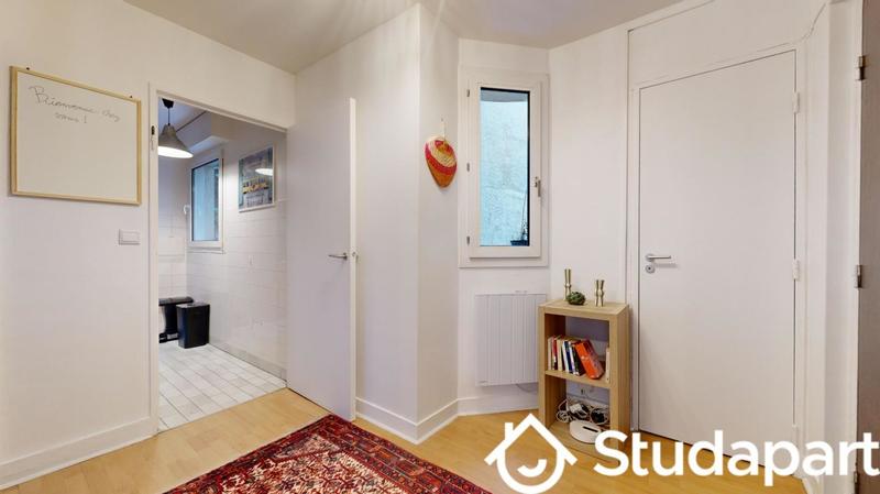 Chambre - 11 m² - 1 pièce