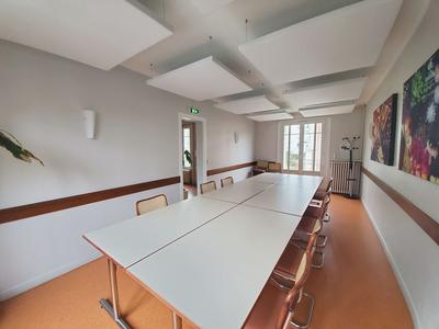 Local commercial - 240 m² - 7 pièces