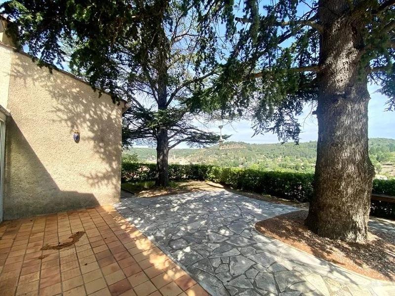 Villa - 97 m² - 4 pièces