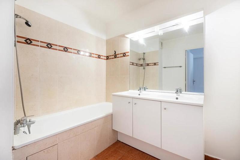 Appartement - 81 m² - 4 pièces