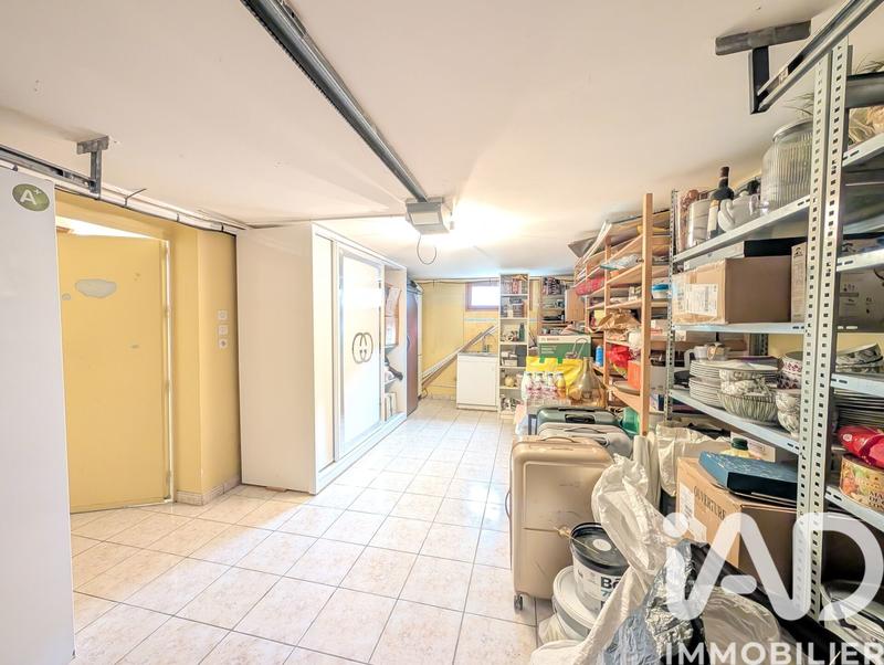 Maison - 101 m² - 6 pièces