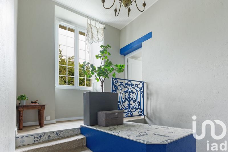 Maison - 223 m² - 6 pièces