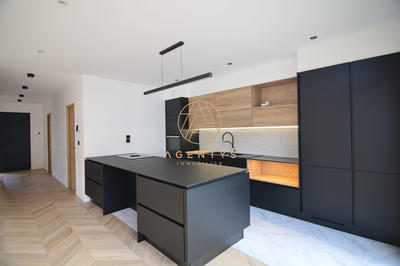 Maison contemporaine - 200 m² - 6 pièces