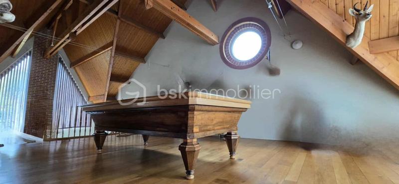 Maison d'architecte - 221 m² - 5 pièces