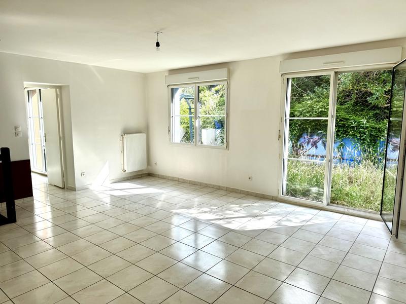 Maison traditionnelle - 108 m² - 6 pièces