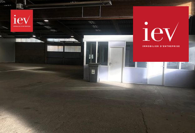 Entrepôt - 733 m²