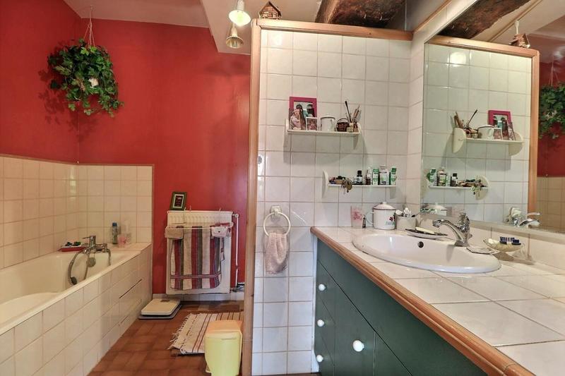 Maison - 154 m² - 7 pièces