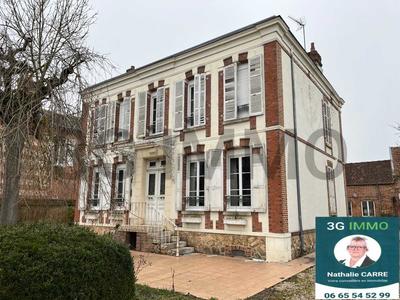 Maison - 150 m² - 7 pièces