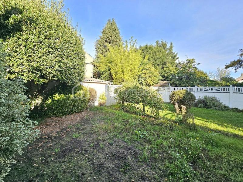 Pavillon - 100 m² - 5 pièces