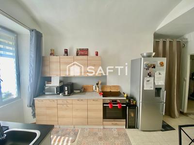 Appartement - 84 m² - 4 pièces