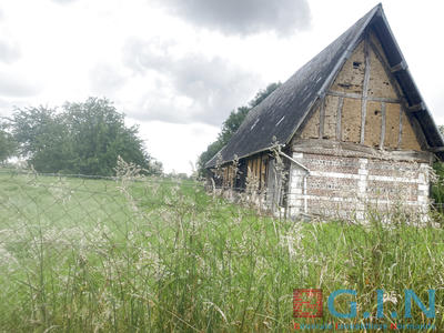 Parking / Garage - 150 m²