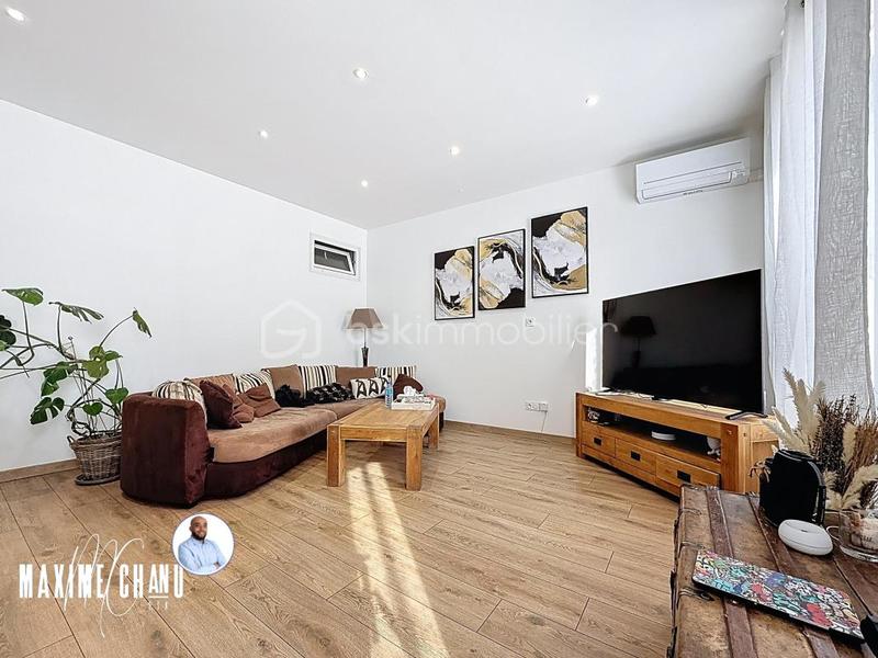 Maison de village - 223 m² - 8 pièces