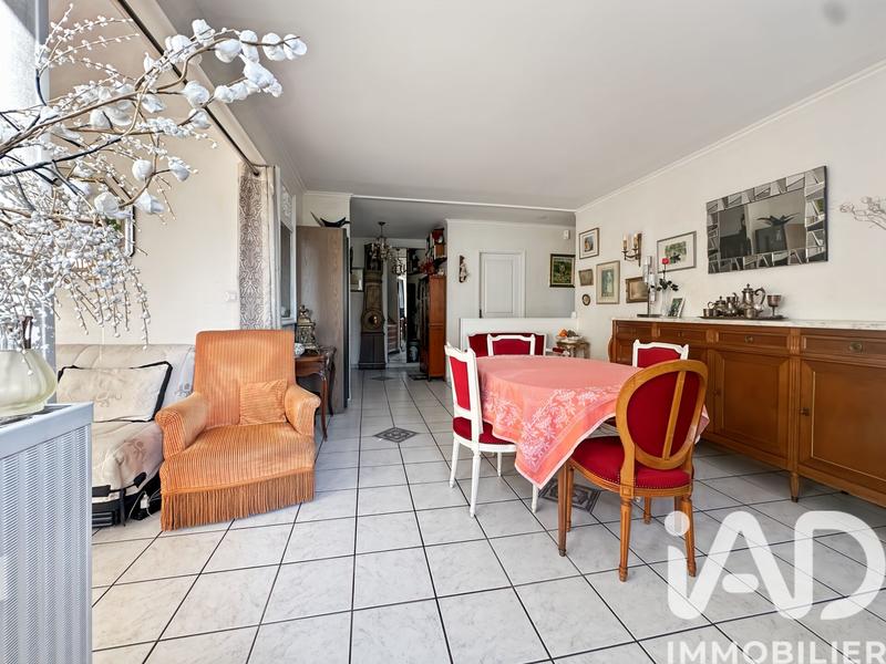 Appartement - 77 m² - 4 pièces