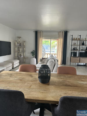 Maison - 126 m² - 6 pièces