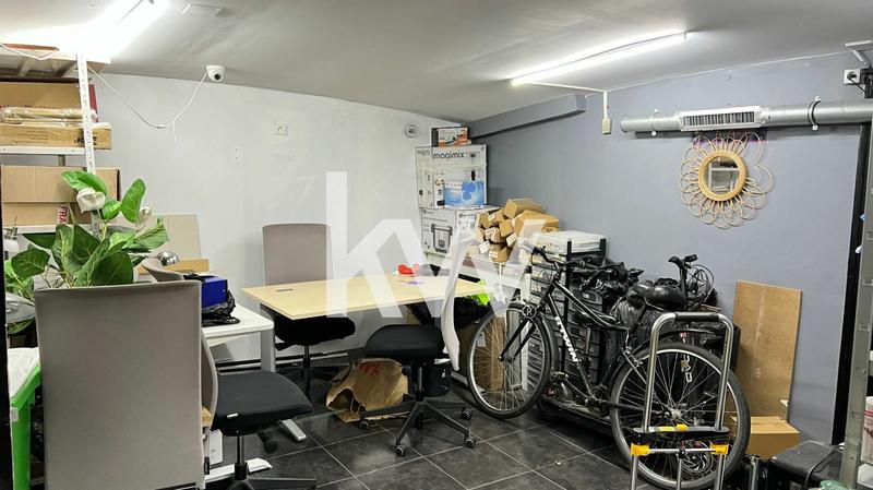 Fonds de commerce - Magasins - 89 m²