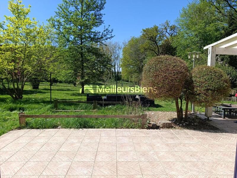 Propriété - 87 m² - 5 pièces