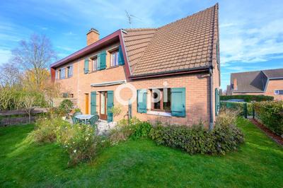 Maison - 105 m² - 5 pièces