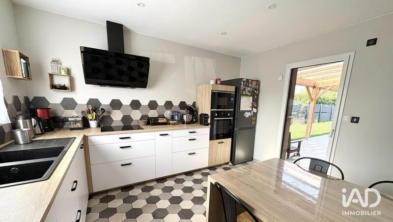 Maison - 131 m² - 6 pièces