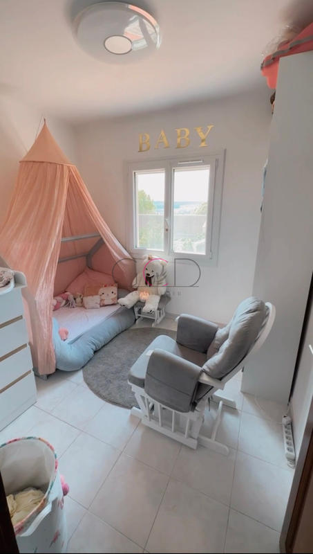 Villa - 115 m² - 5 pièces