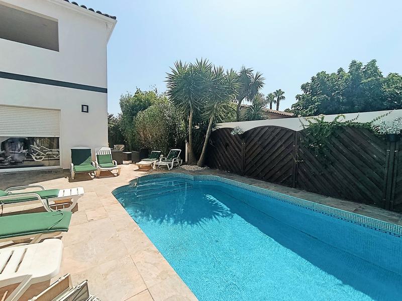 Maison contemporaine - 190 m² - 6 pièces