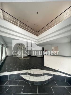 Local commercial - 310 m²