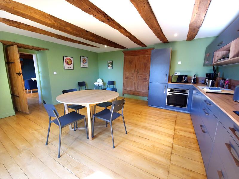 Maison - 285 m² - 10 pièces
