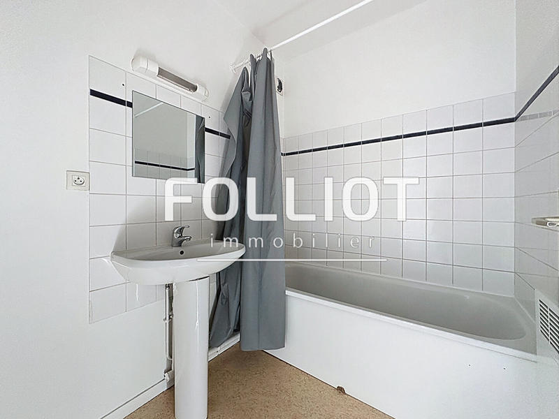 Appartement - 75 m² - 3 pièces