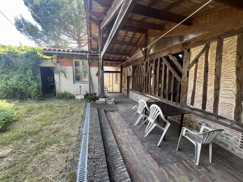 Maison - 253 m² - 7 pièces