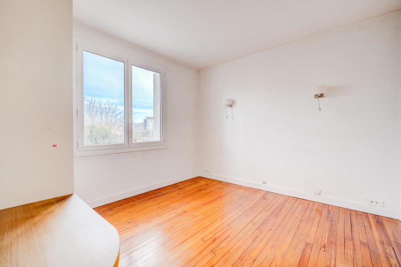 Appartement - 86 m² - 4 pièces