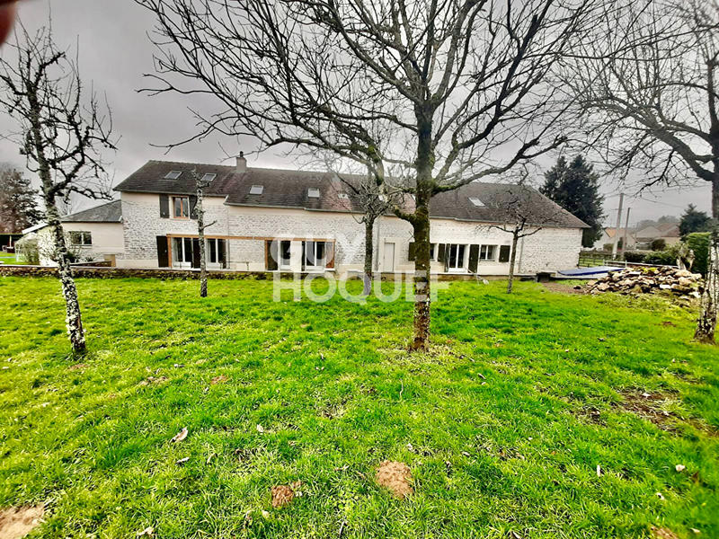 Maison - 413 m² - 7 pièces