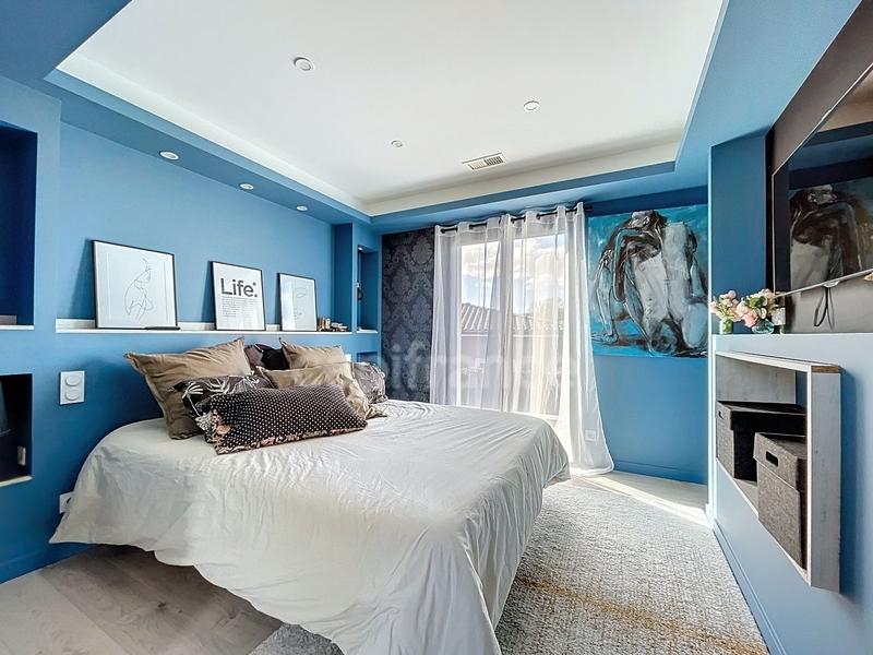 Villa - 145 m² - 6 pièces