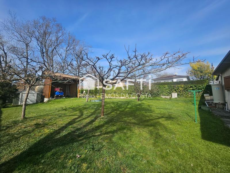 Local commercial - 135 m² - 10 pièces