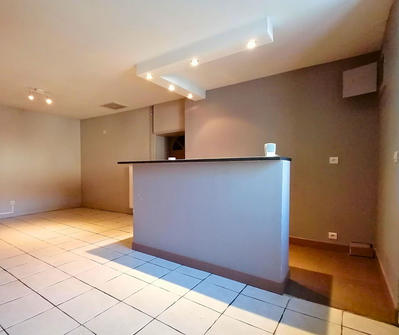 Maison - 272 m² - 8 pièces
