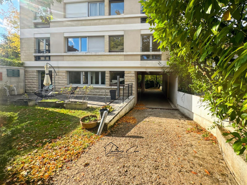 Appartement - 91 m² - 5 pièces