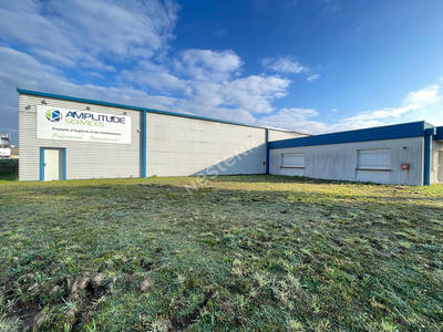 Local d'activité / Entrepôt - 803 m²