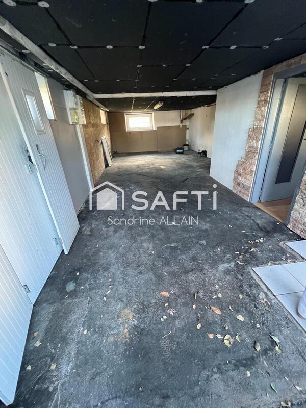 Maison - 110 m² - 6 pièces